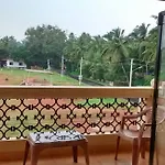 Ocean Crest Hotel